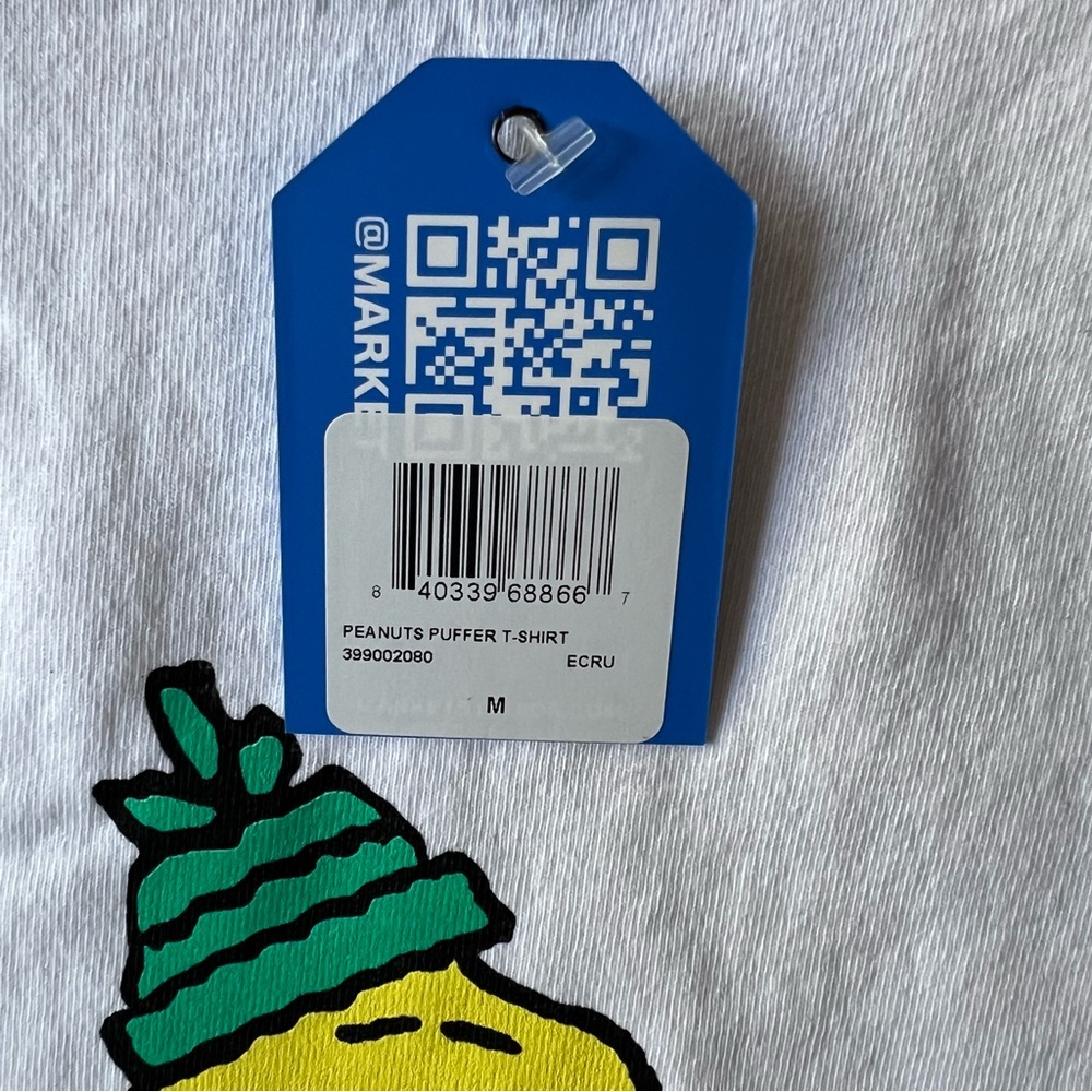 Peanuts Market Graphic Tee - Picture 5 of 7